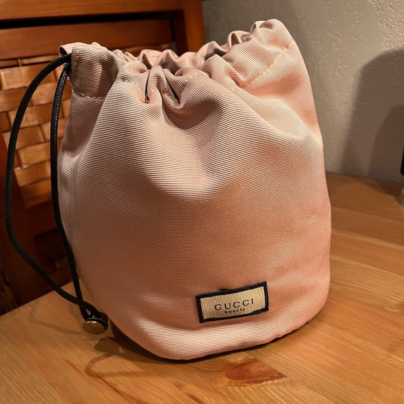Gucci Beauty Pink Drawstring Bucket Pouch Bag - Picture 1 of 6